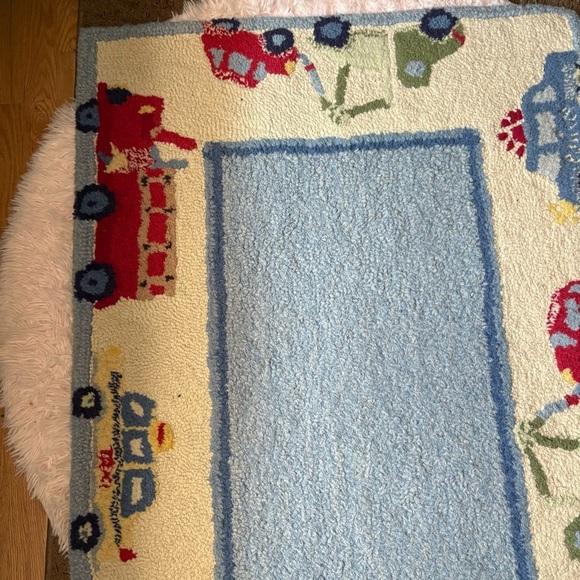 Vintage Pottery Barn Wool Carpet 3x5 59” x 36” Cars Firetruck Tow Truck Cab Blue - Picture 4 of 6